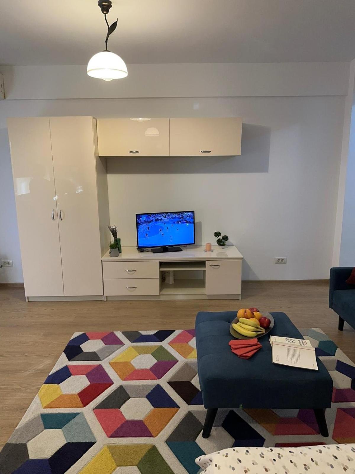 בוקרשט Studio Deluxe Uniri מראה חיצוני תמונה