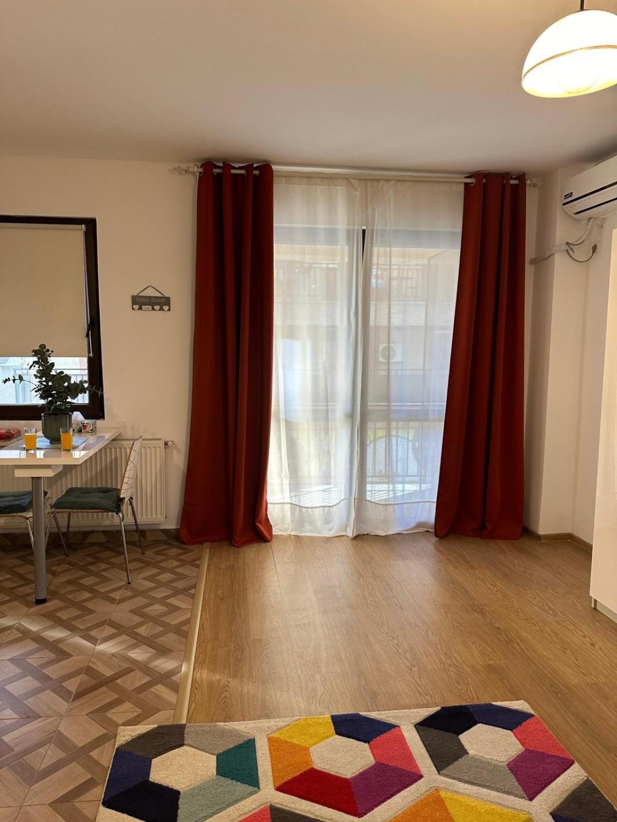 בוקרשט Studio Deluxe Uniri מראה חיצוני תמונה