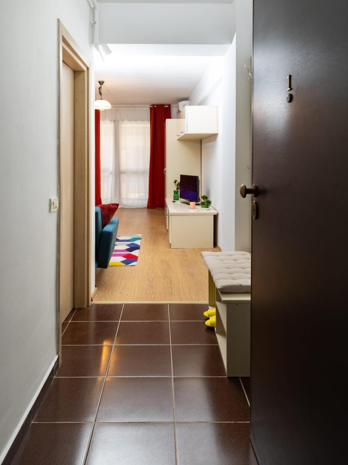 בוקרשט Studio Deluxe Uniri מראה חיצוני תמונה