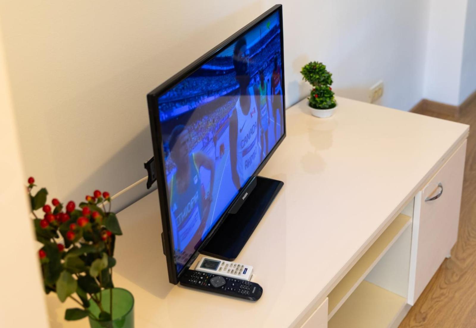בוקרשט Studio Deluxe Uniri מראה חיצוני תמונה